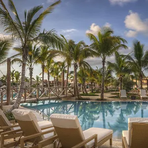 Fishing Lodge Cap Cana Apartahotel